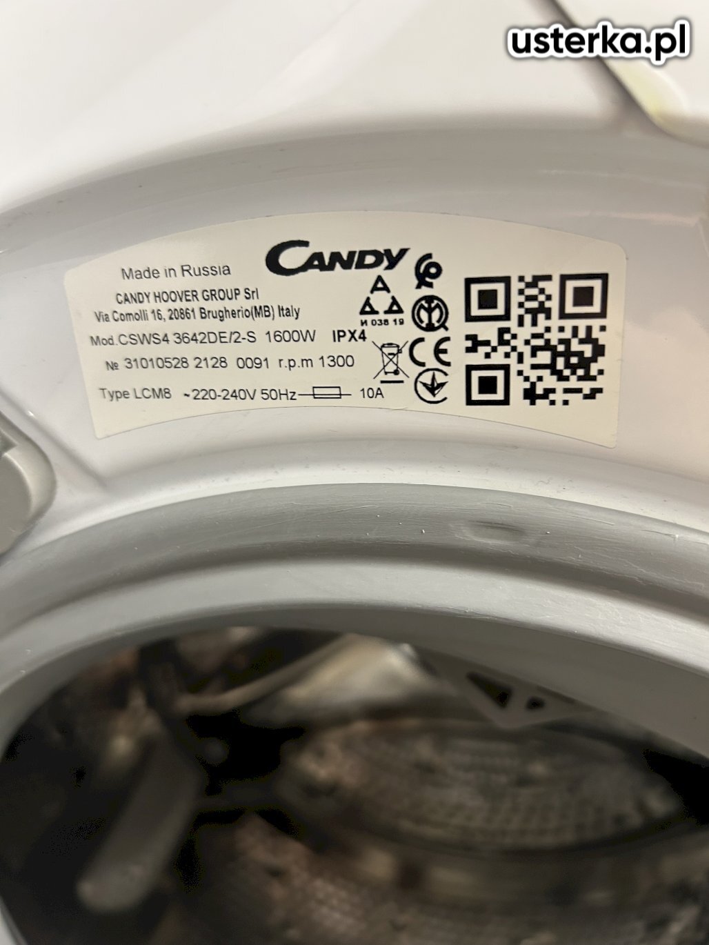 Podczas wizyty zdiagnozowano uszkodzenie węża w pralkosuszarce.