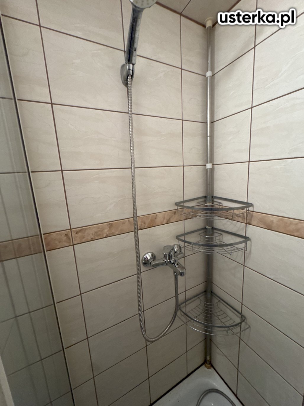 Wymieniono baterię prysznicową oraz kuchenną.