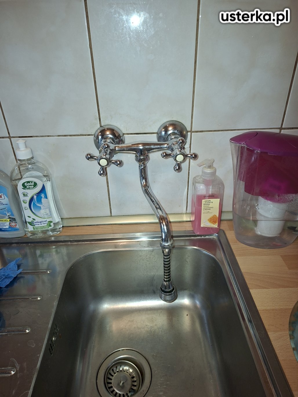 Wymieniono baterię kuchenną.
